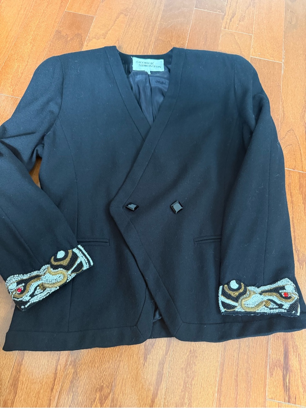 Vintage George Simonton Embroidered Blazer. Powerful shoulders. Size 12 (vintage